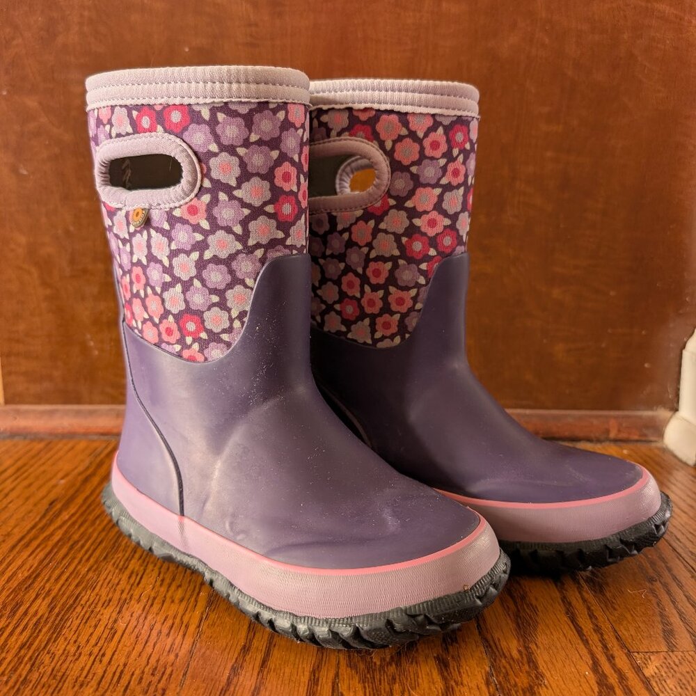LIKE NEW Bog Kid Rain Snow Boots Size 13Y